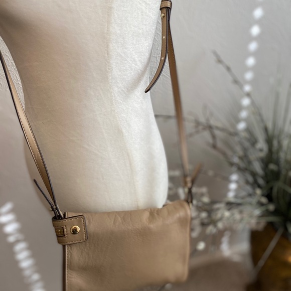 Emma & Sophia crossbody - Picture 2 of 9